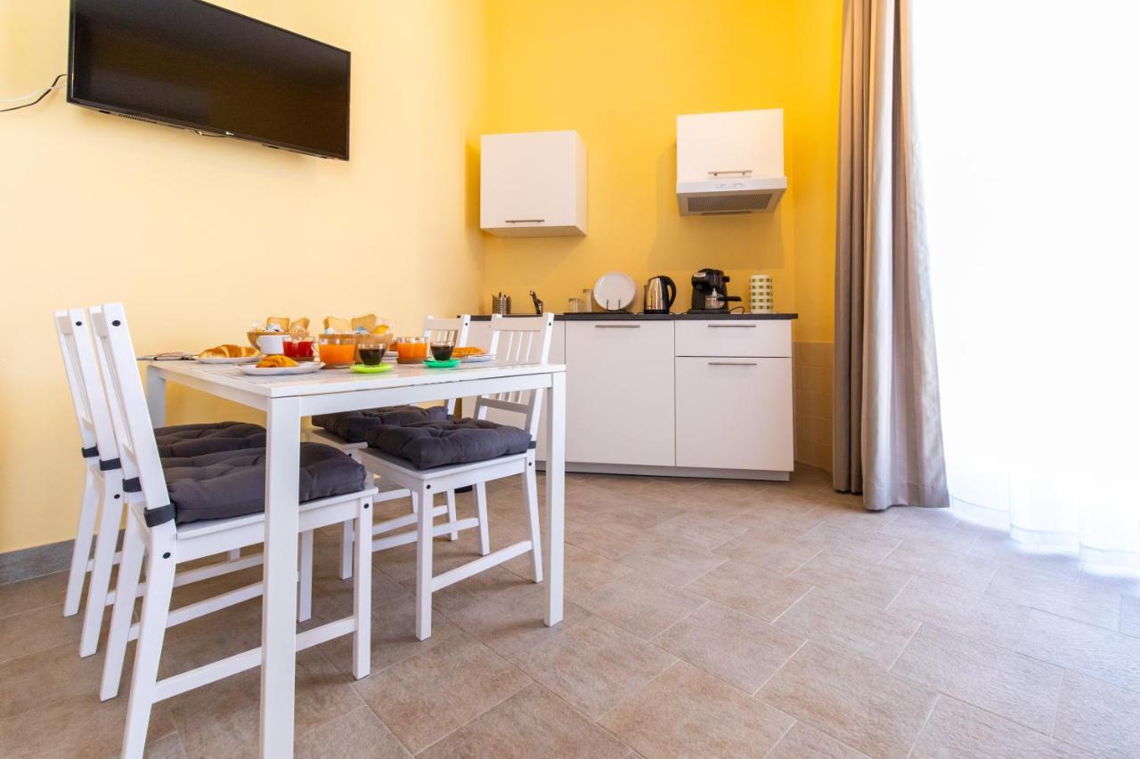 B&B Trianon 나폴리 외부 사진